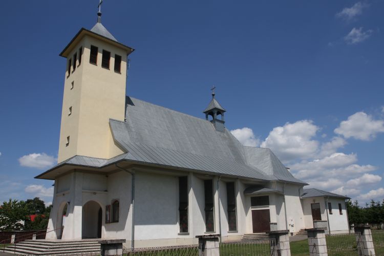 Parafia pw. Świętego Andrzeja Boboli Bystre 