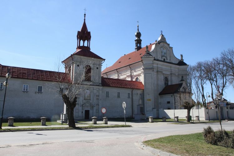 Parafia pw. Nawiedzenia Najświętszej Maryi Panny - główne sanktuarium diecezji Krasnobród 