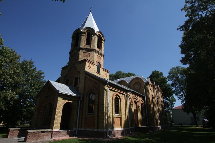 Parafia pw. Matki Bożej Królowej Świata Grodysławice 