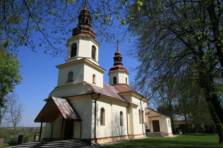 Parafia pw. Świętego Krzyża Kalinówka 